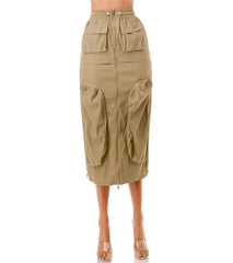 Curvy Front Zip Cargo Skirt